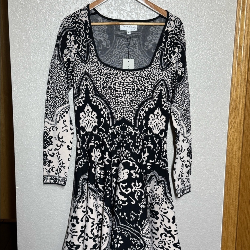 Cara Cara Lilla Long Sleeve Dress